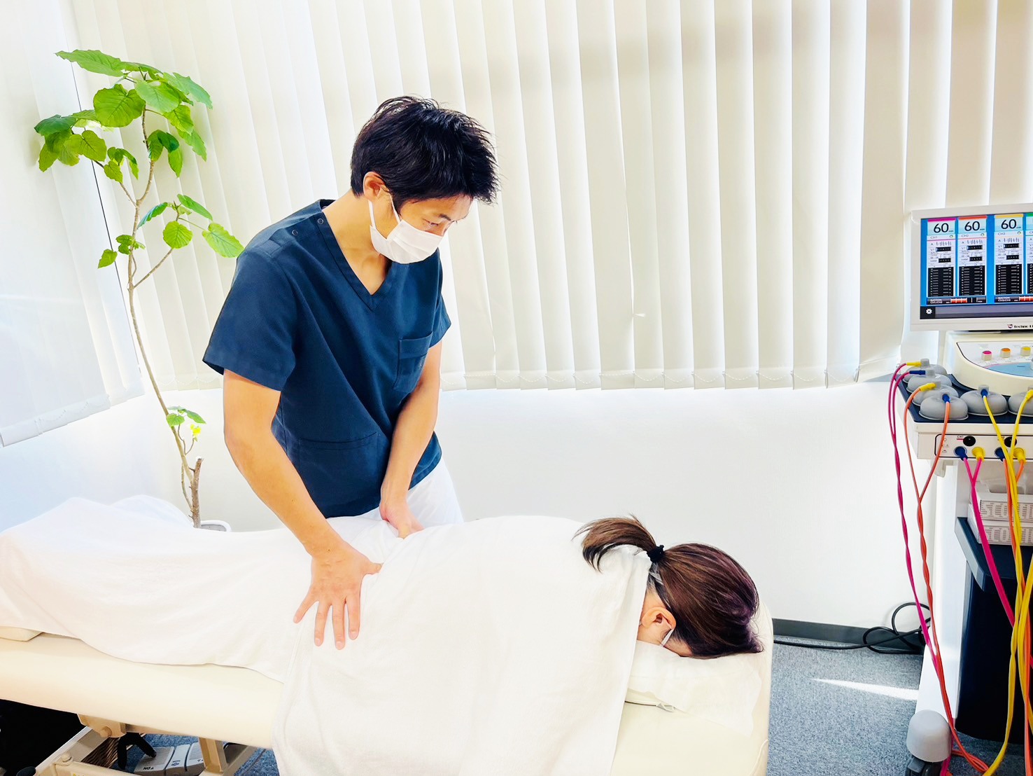 UMB株式会社　施術光景